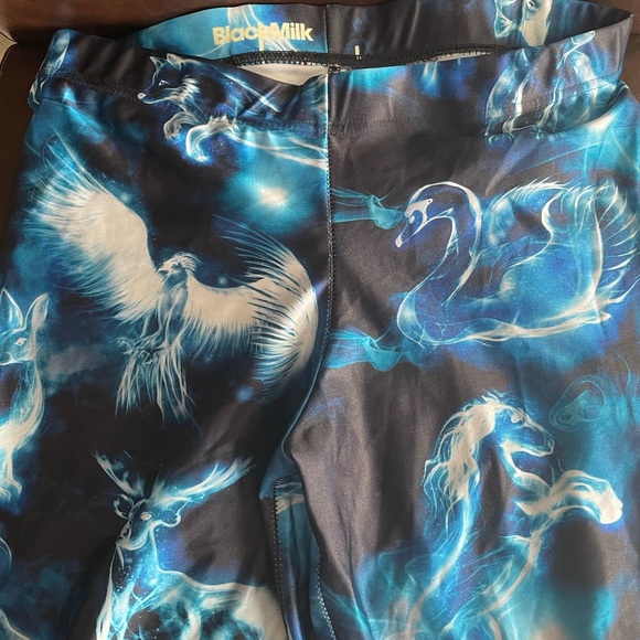 Blackmilk Harry Potter “Patronus” Leggings size large - Picture 3 of 3